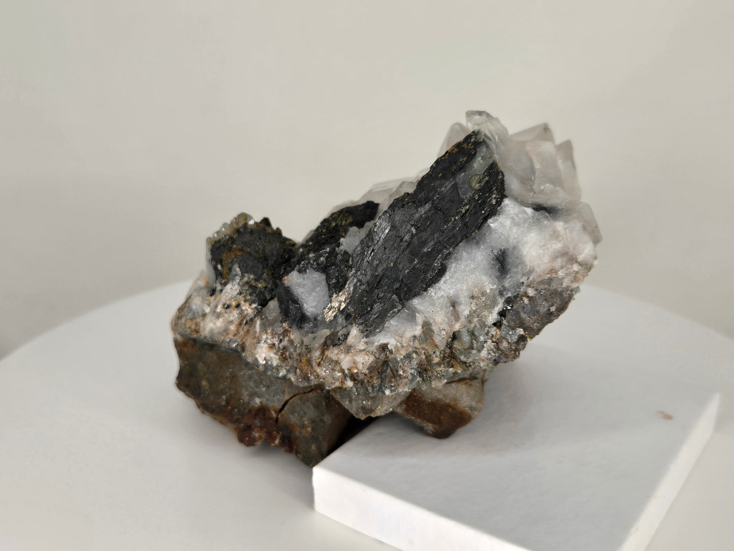 YGX Fluorite on Quartz w/ Wolframite