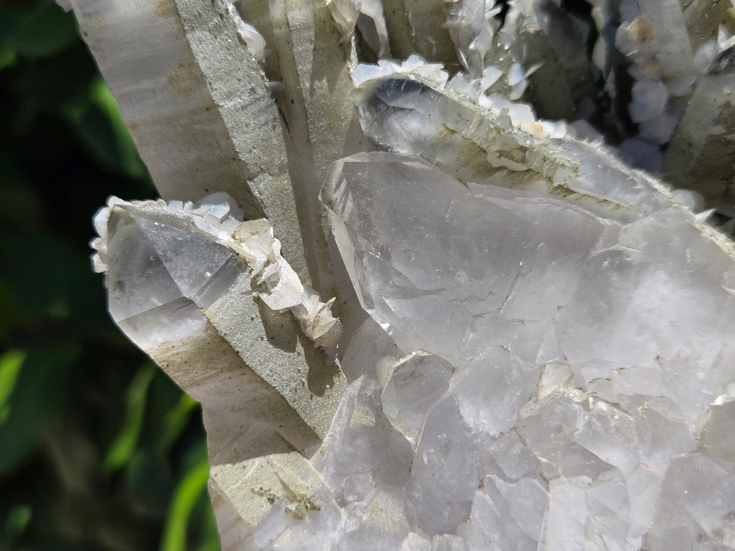 YGX Fluorite on Quartz w/ Calcite