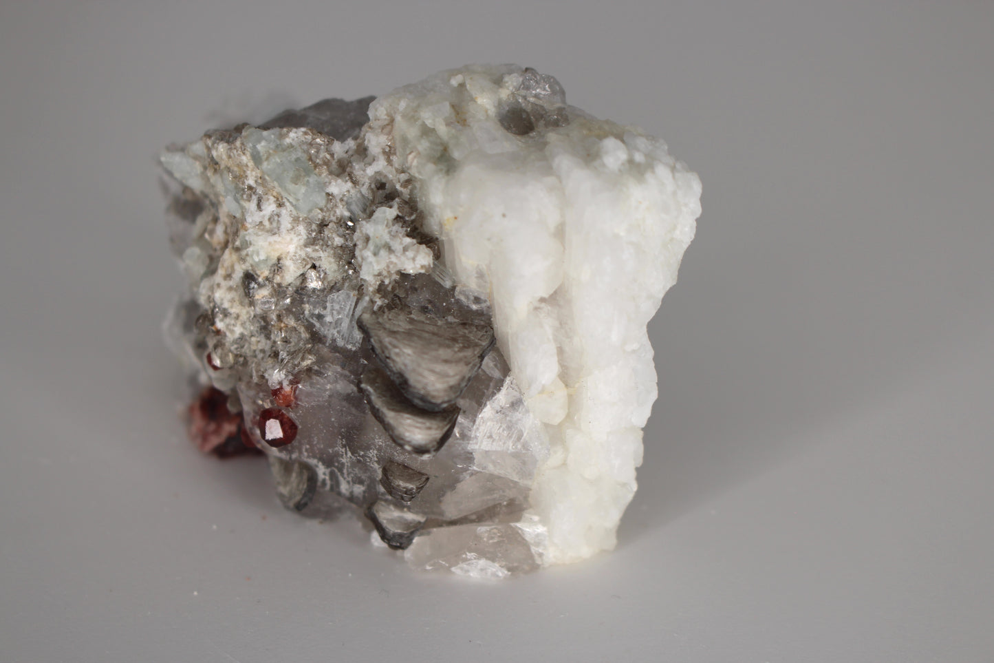 Spessartine Garnets on Quartz w/ Mica, Feldspar and Schorl