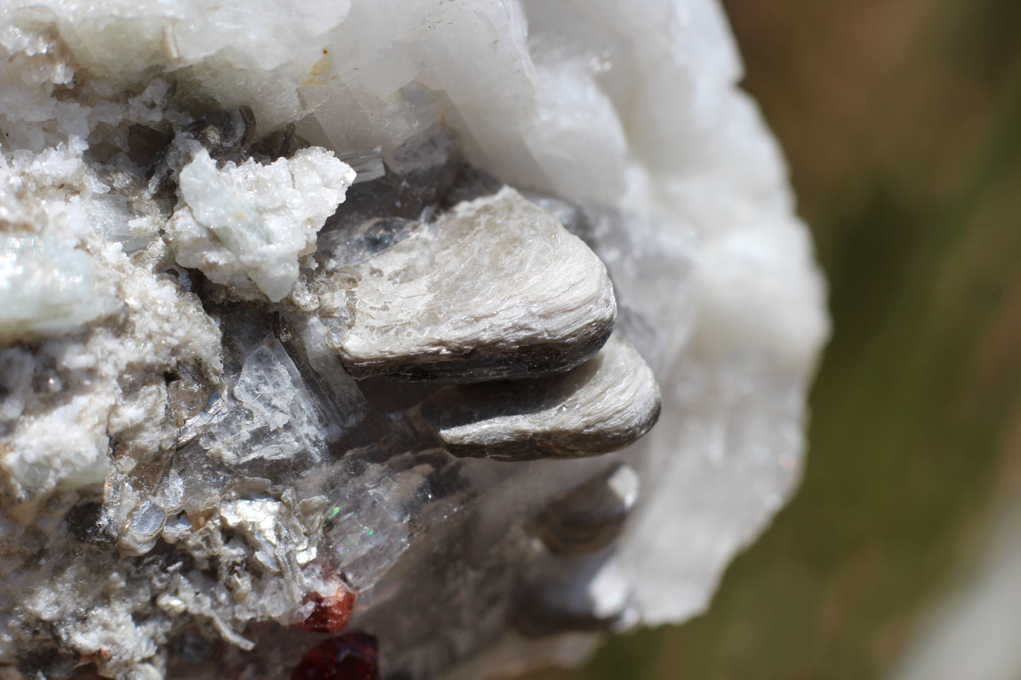 Spessartine Garnets on Quartz w/ Mica, Feldspar and Schorl