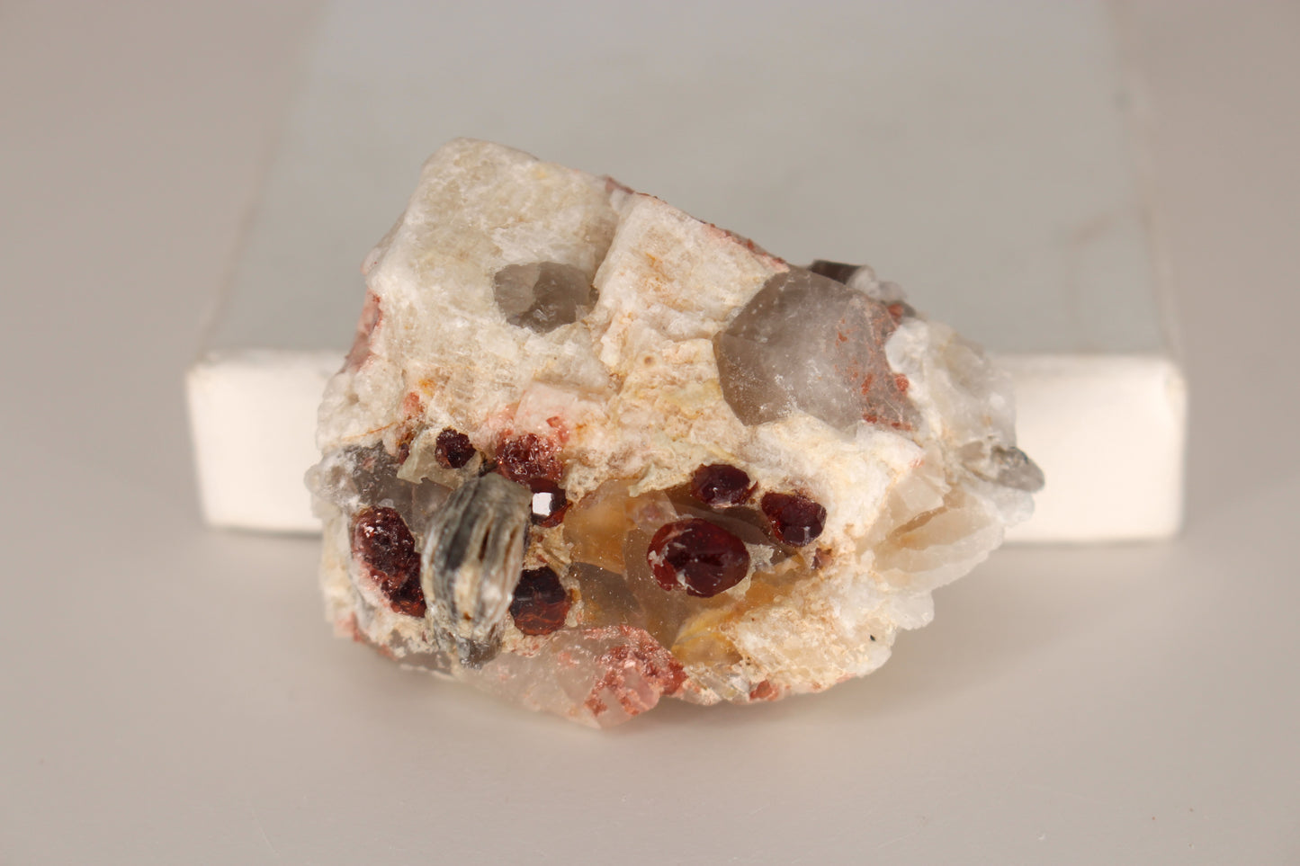 Spessartine Garnets on Quartz w/ Mica and Feldspar