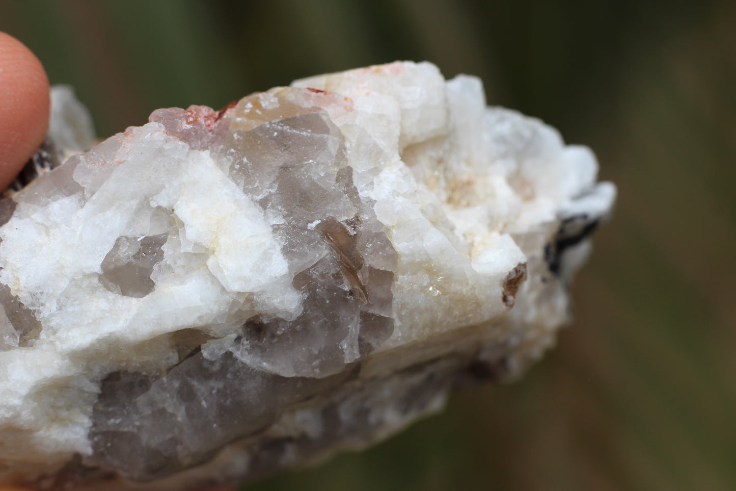 Spessartine Garnets on Quartz w/ Mica and Feldspar