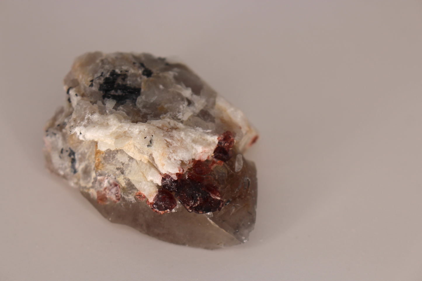 Spessartine Garnets on Quartz w/ Mica, Feldspar and Schorl