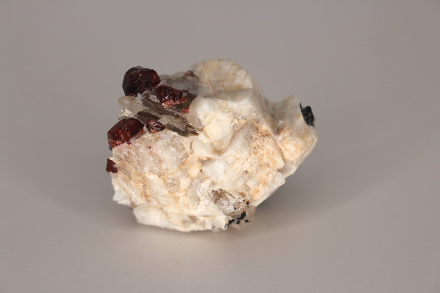 Spessartine Garnets on Quartz w/ Mica, Feldspar and Schorl