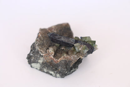 Vivianite and Ludlamite