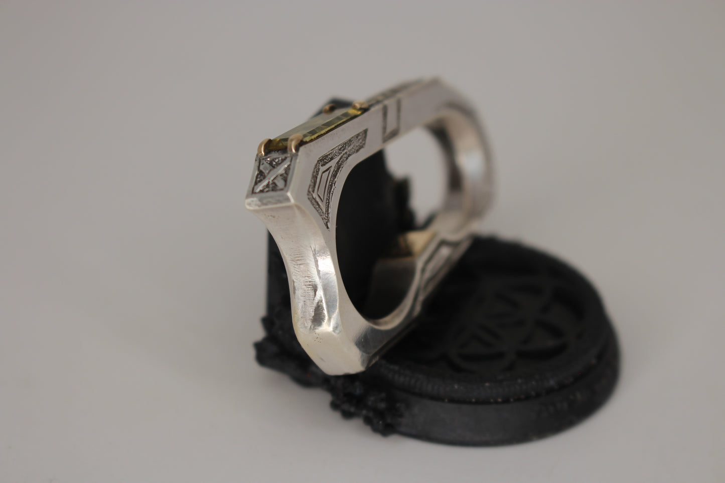 Fantasy Heliodor Double Ring with Sapphire Facets