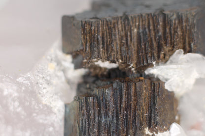 Ferberite on Quartz