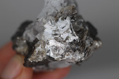 Quartz w/ Arsenopyrite