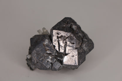 Ferberite, Wolframite w/ Fluorite