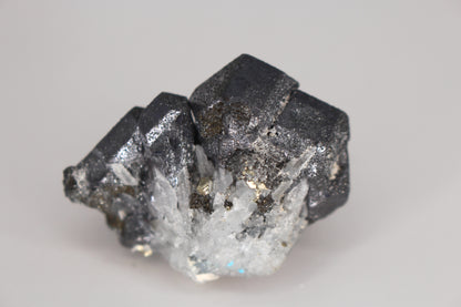 Ferberite, Wolframite w/ Fluorite