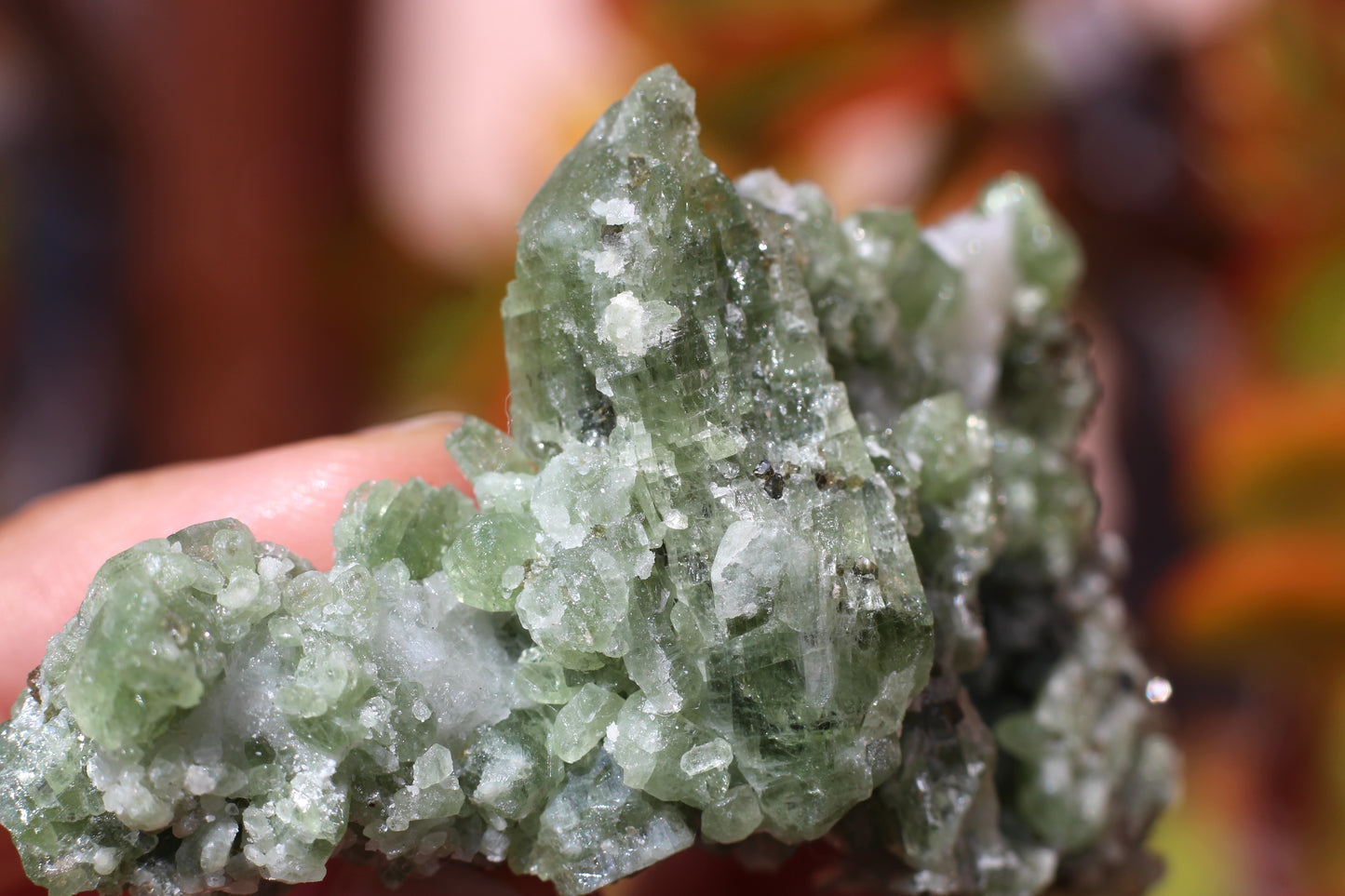 Diopside on Quartz w/ Mica