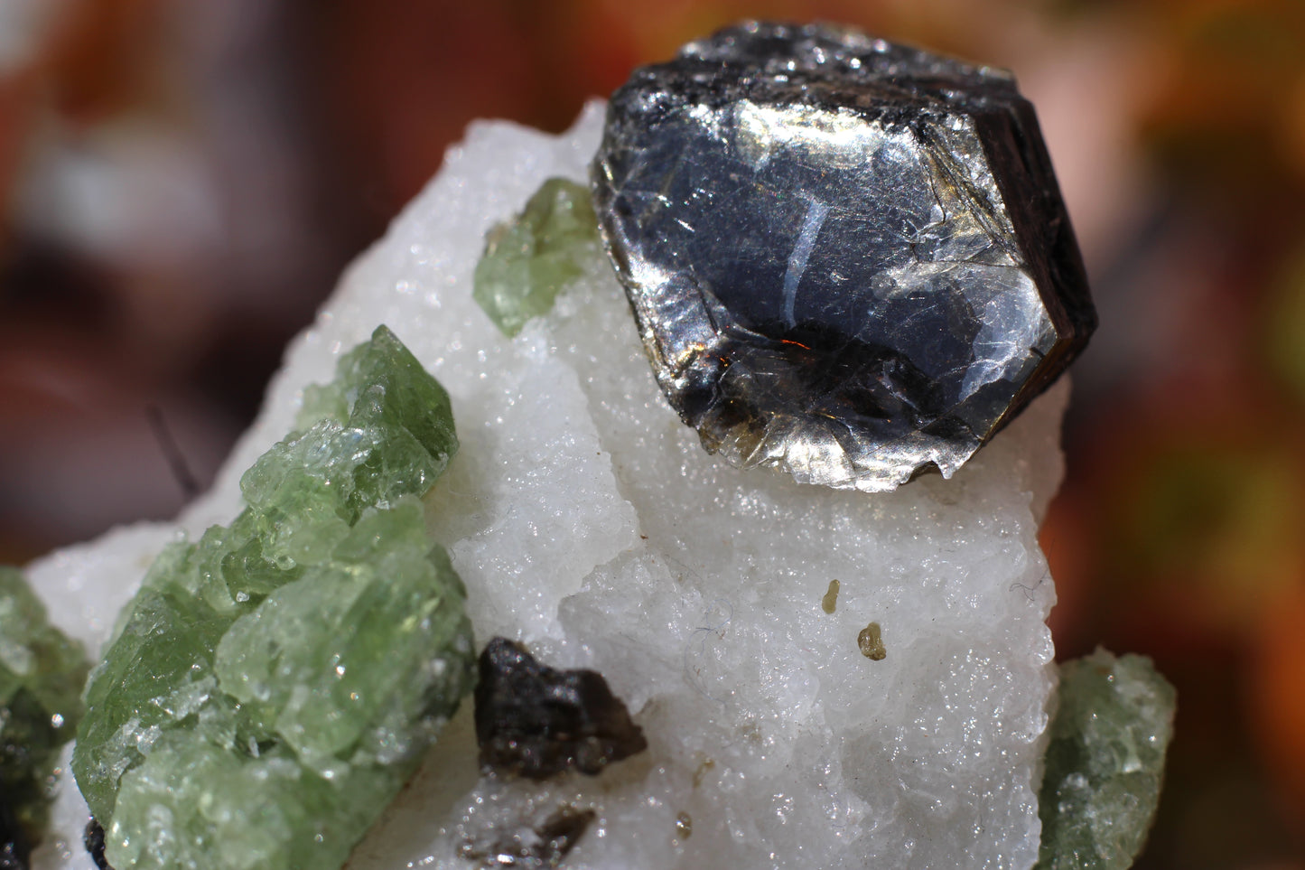 Diopside on Quartz w/ Mica