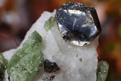 Diopside on Quartz w/ Mica