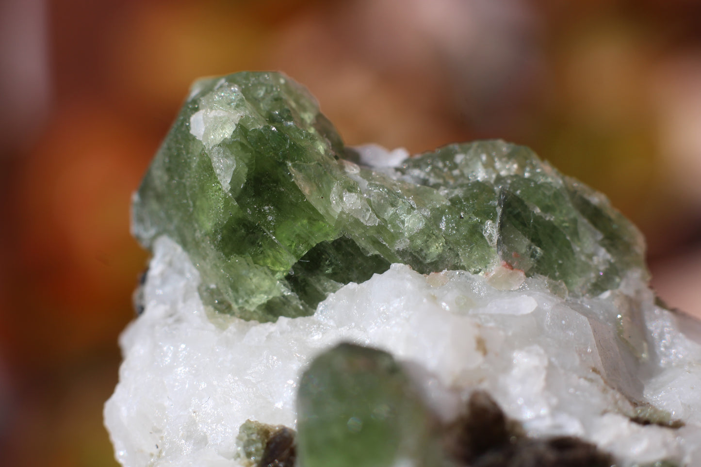 Diopside on Quartz w/ Mica